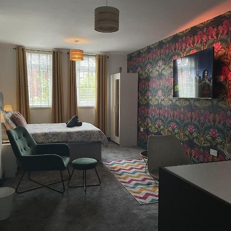 Luxury Studio Apartment Near Birmingham Citycentre Экстерьер фото